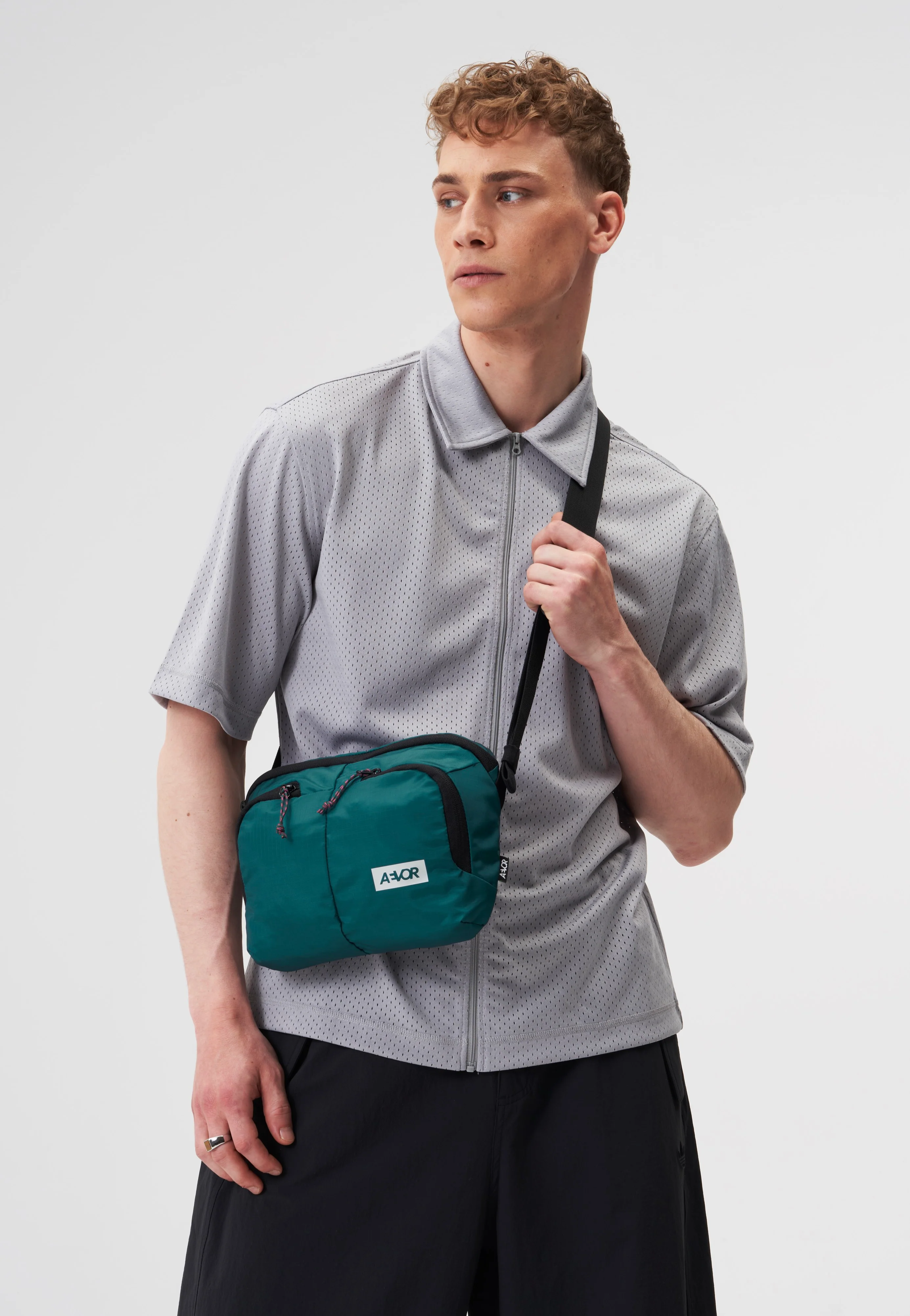Sacoche Bag Ripstop Evergreen - Crossbody Bag - Image 5