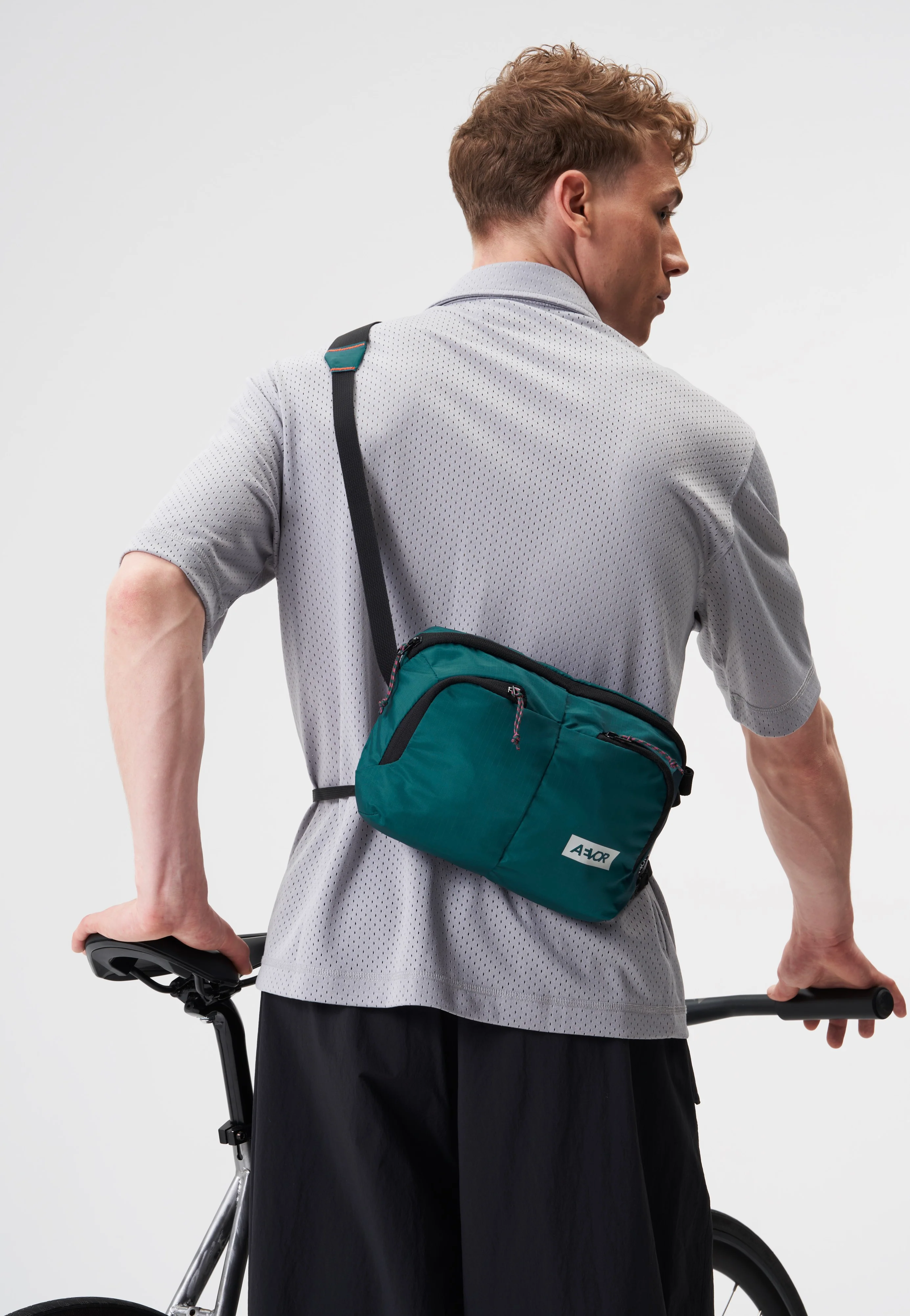 Sacoche Bag Ripstop Evergreen - Crossbody Bag - Image 7