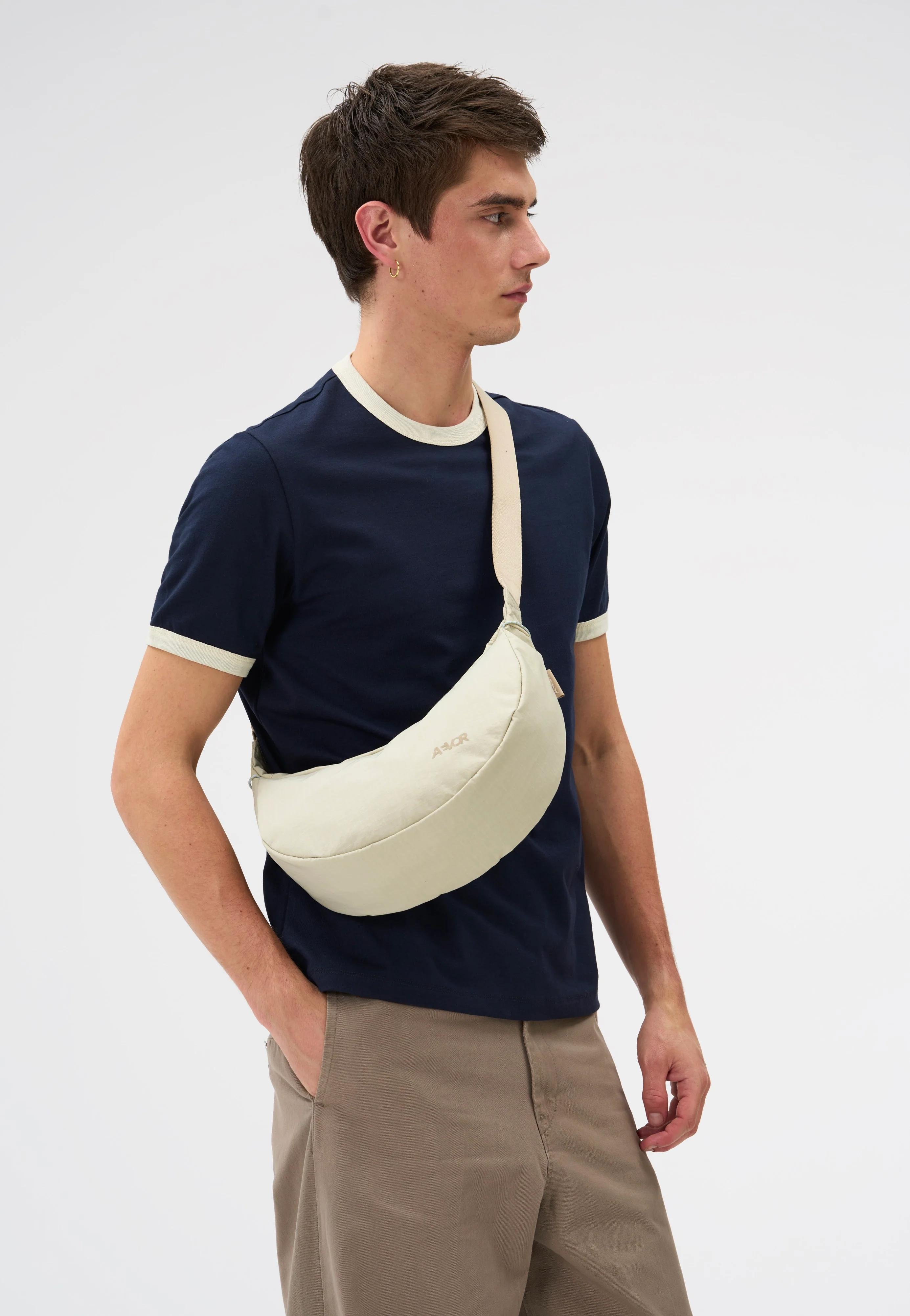 Sling Small Off-White - Sling Bag - Image 5