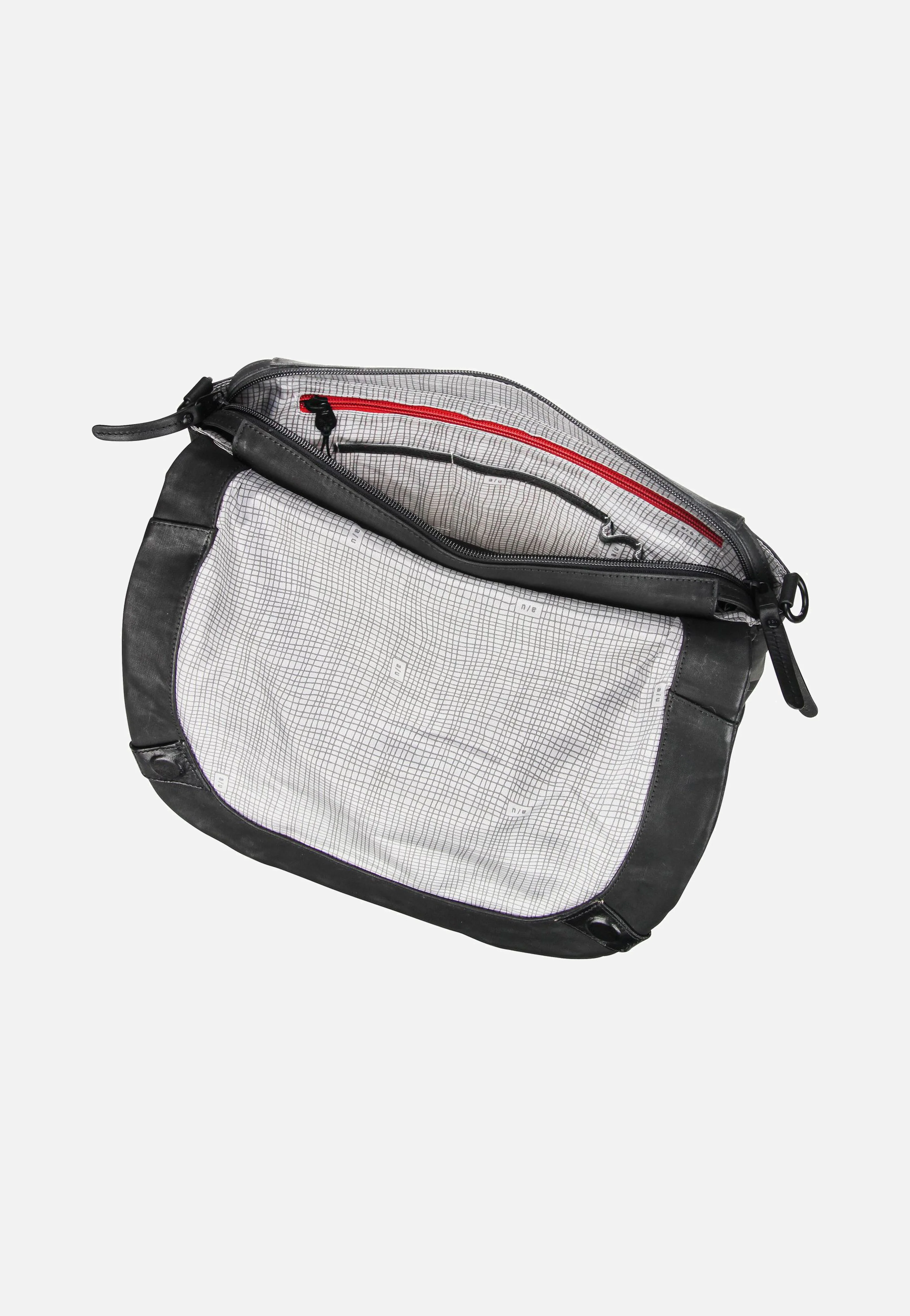Matsumoto Black - Messenger Bag - Image 3