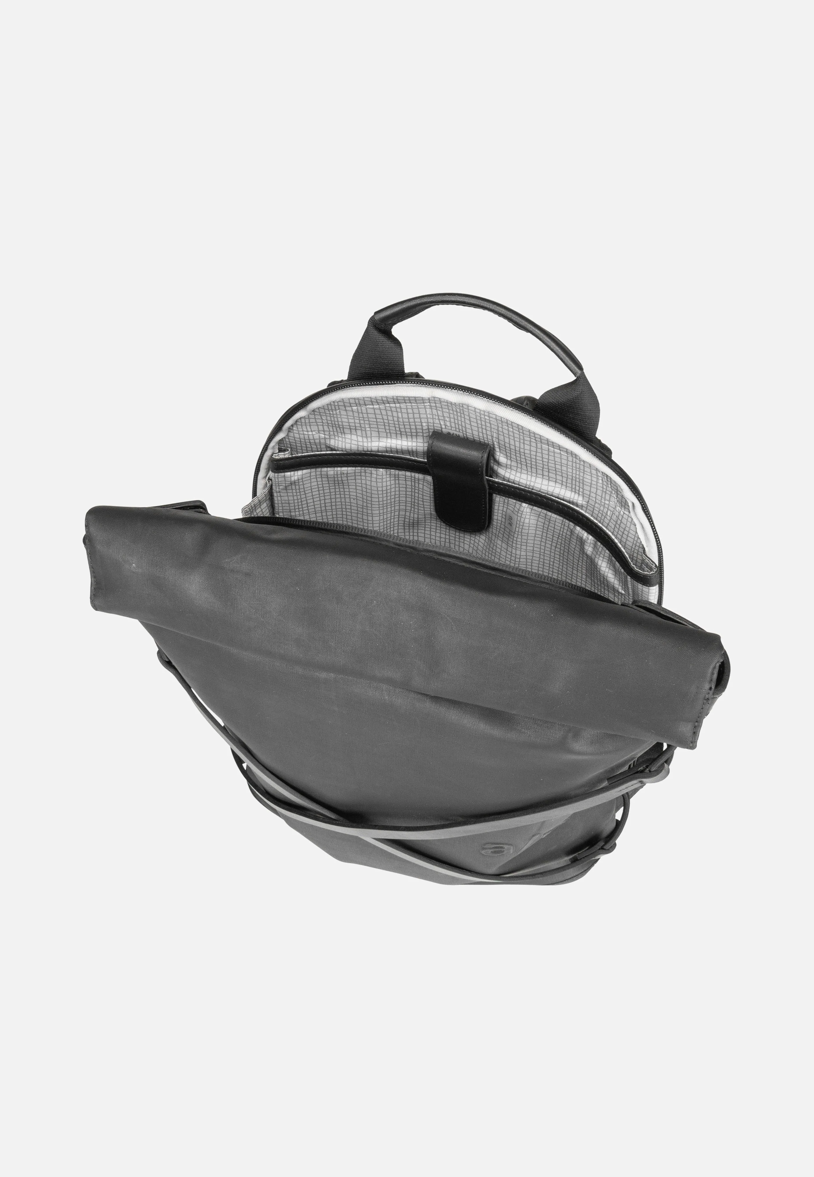 Yokohama Black - Rolltop Rucksack - Image 3