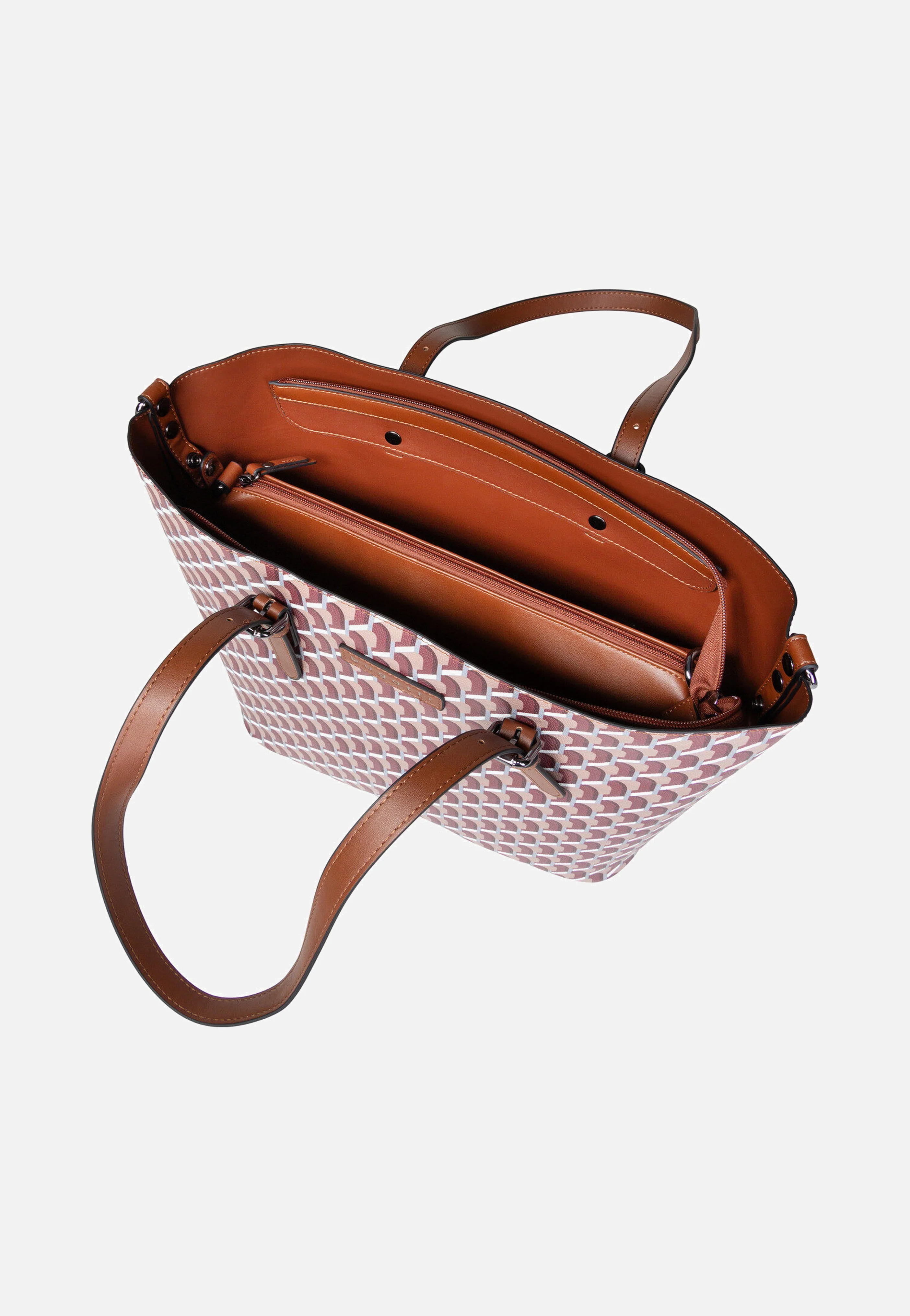 Ella L Oyard - Shopper - Image 6