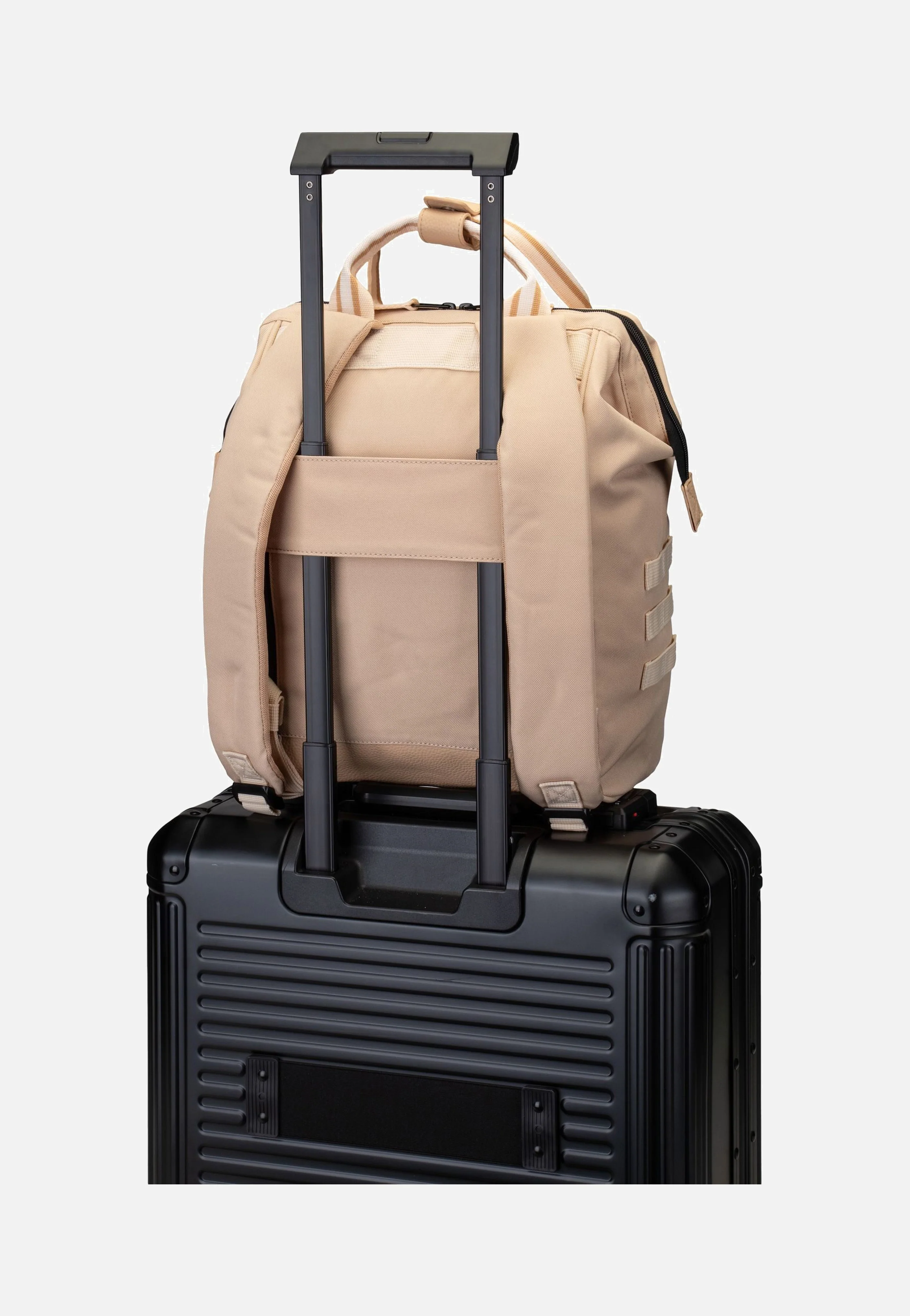Adventurer Recycled Oxford Medium Lobito - Rucksack - Image 8
