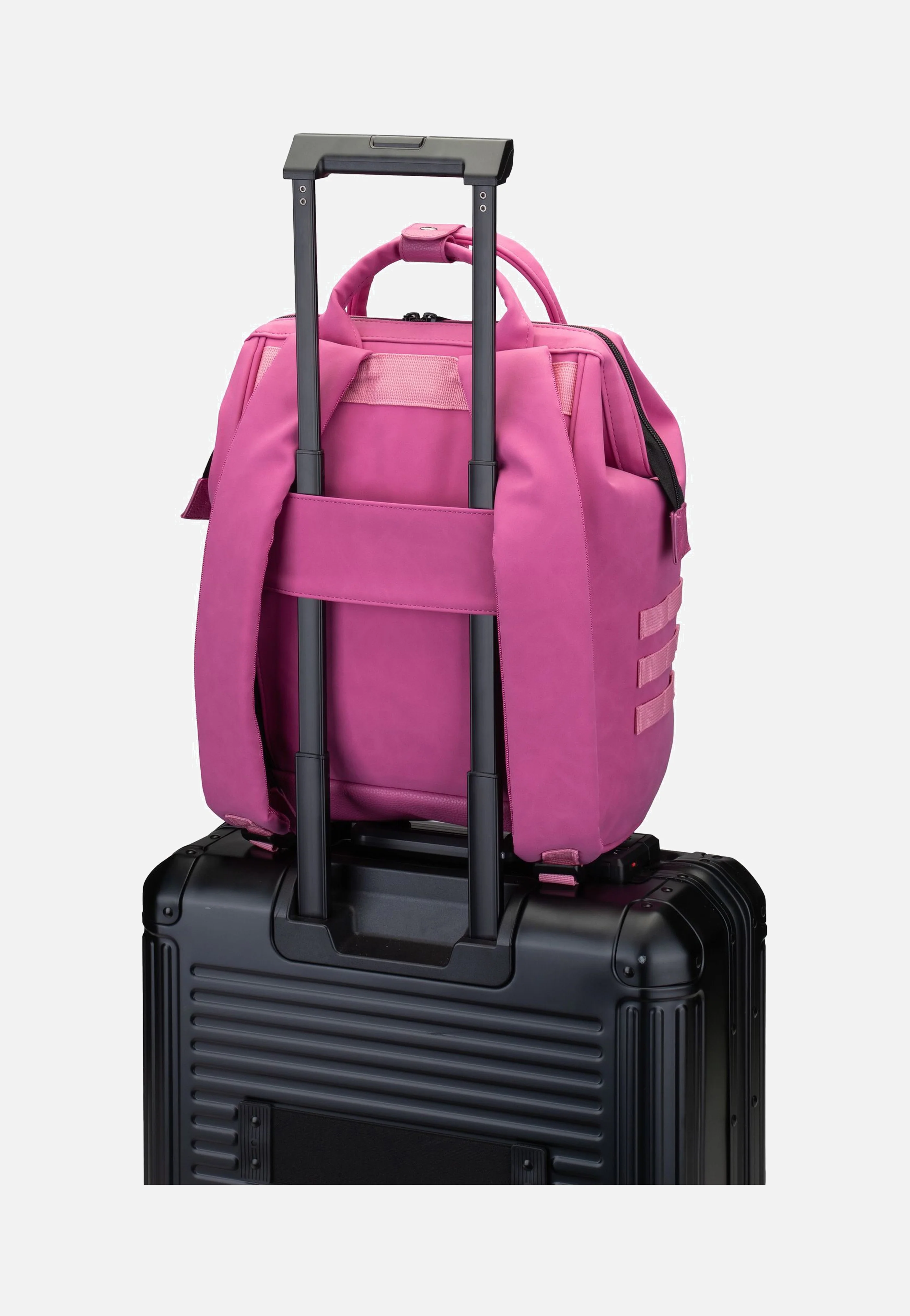 Adventurer Vegan Nubuck Medium Nantes - Rucksack - Image 8