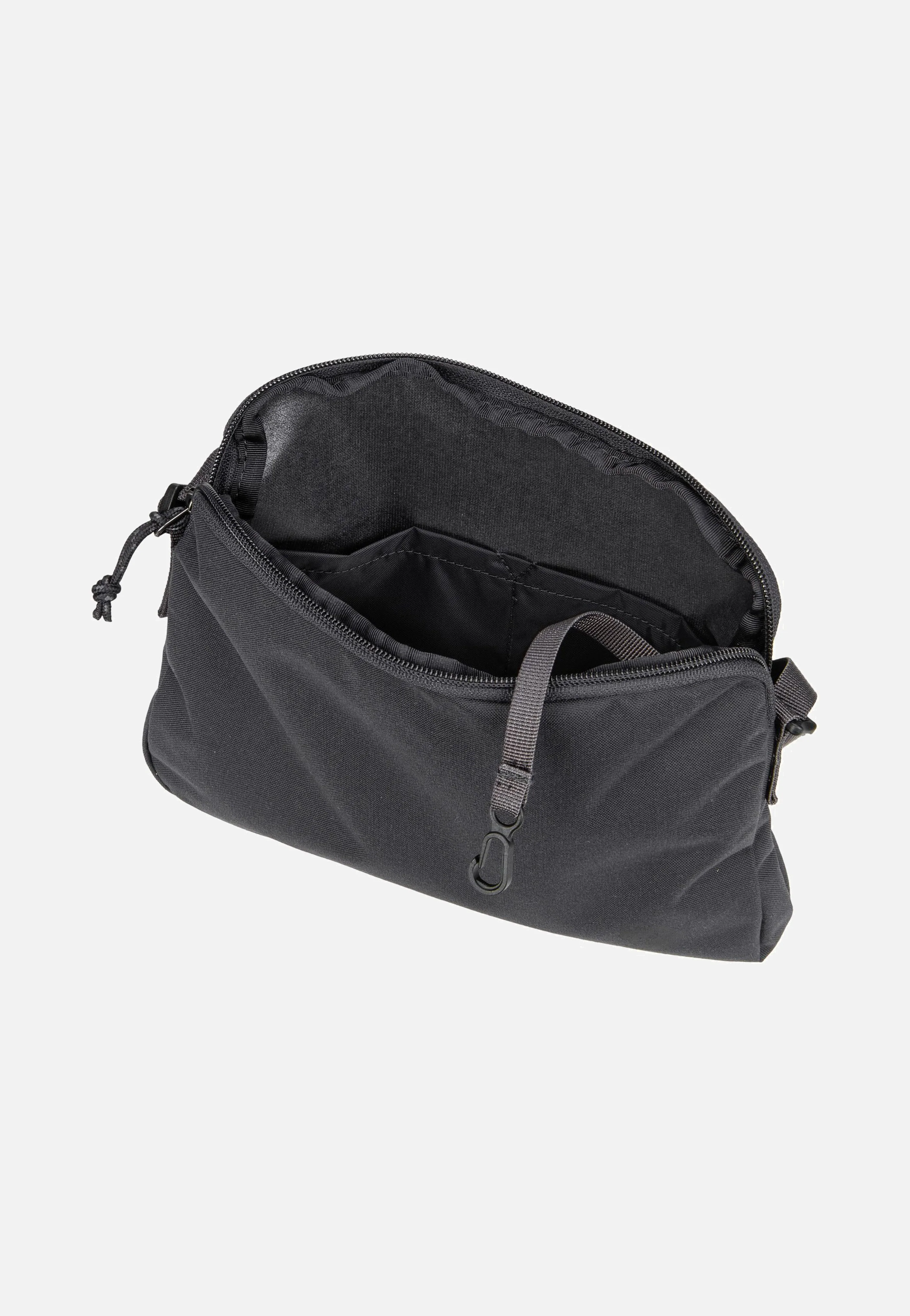 Färden Carry-On Pack Coal Black - Reiserucksack - Image 8