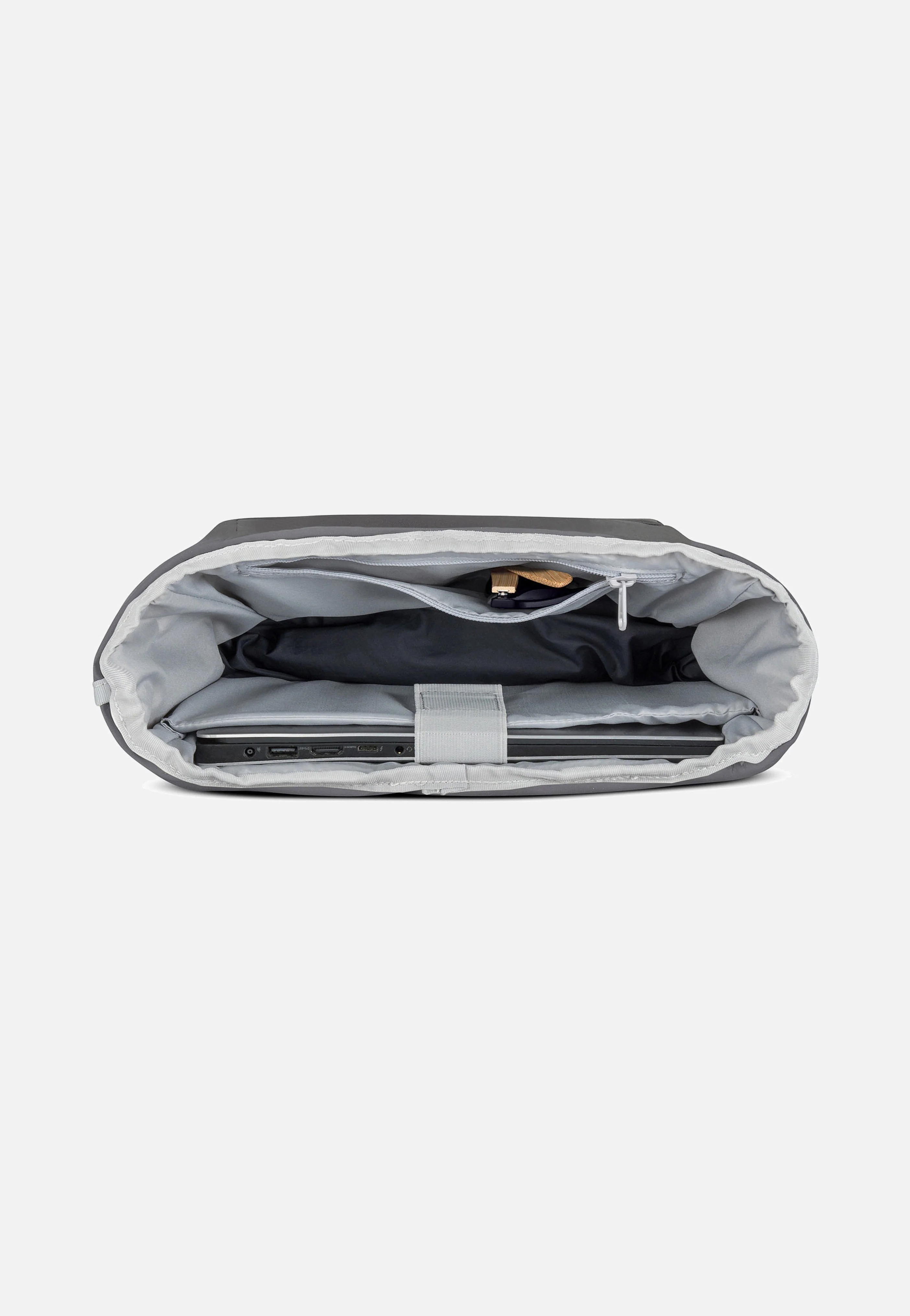 Robin Medium Dunkelgrau - Rolltop Rucksack - Image 3