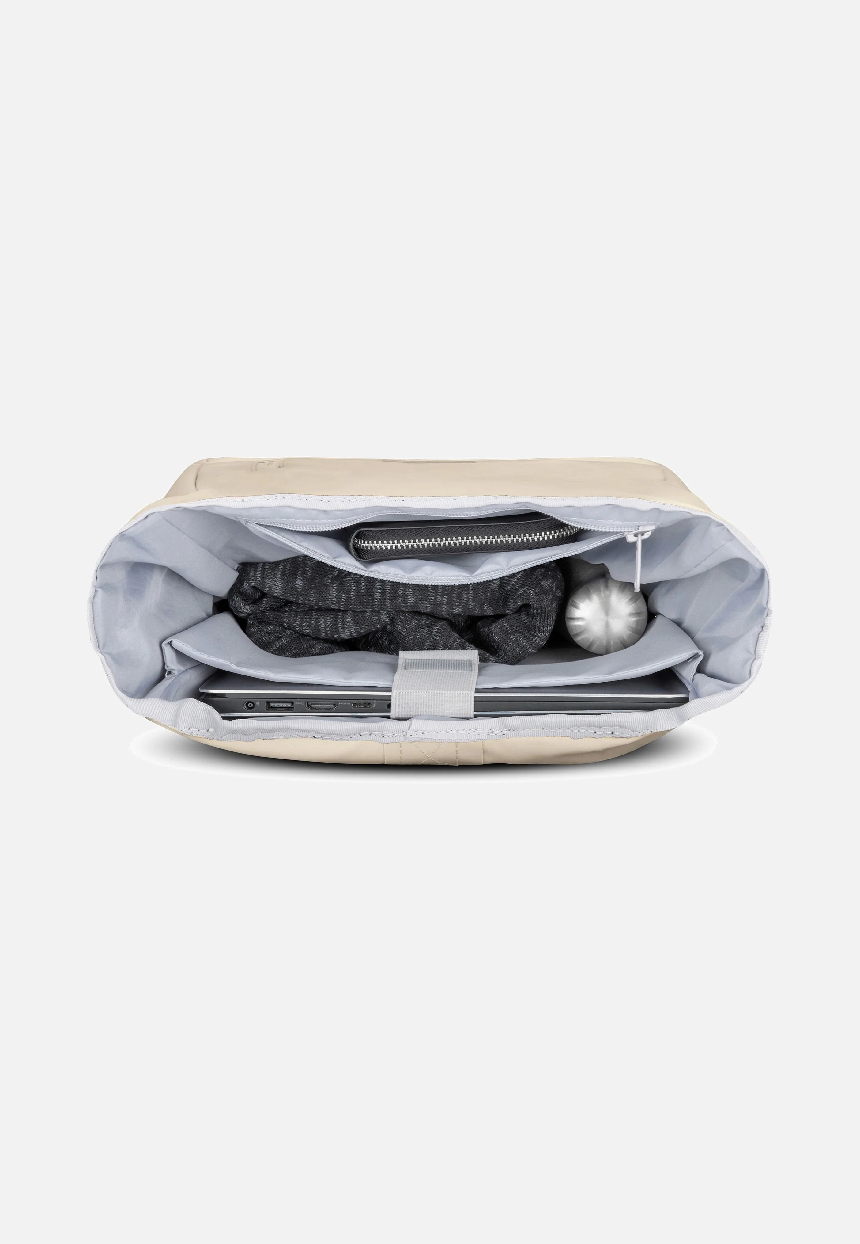 Robin Medium Sand - Rolltop Rucksack - Image 3