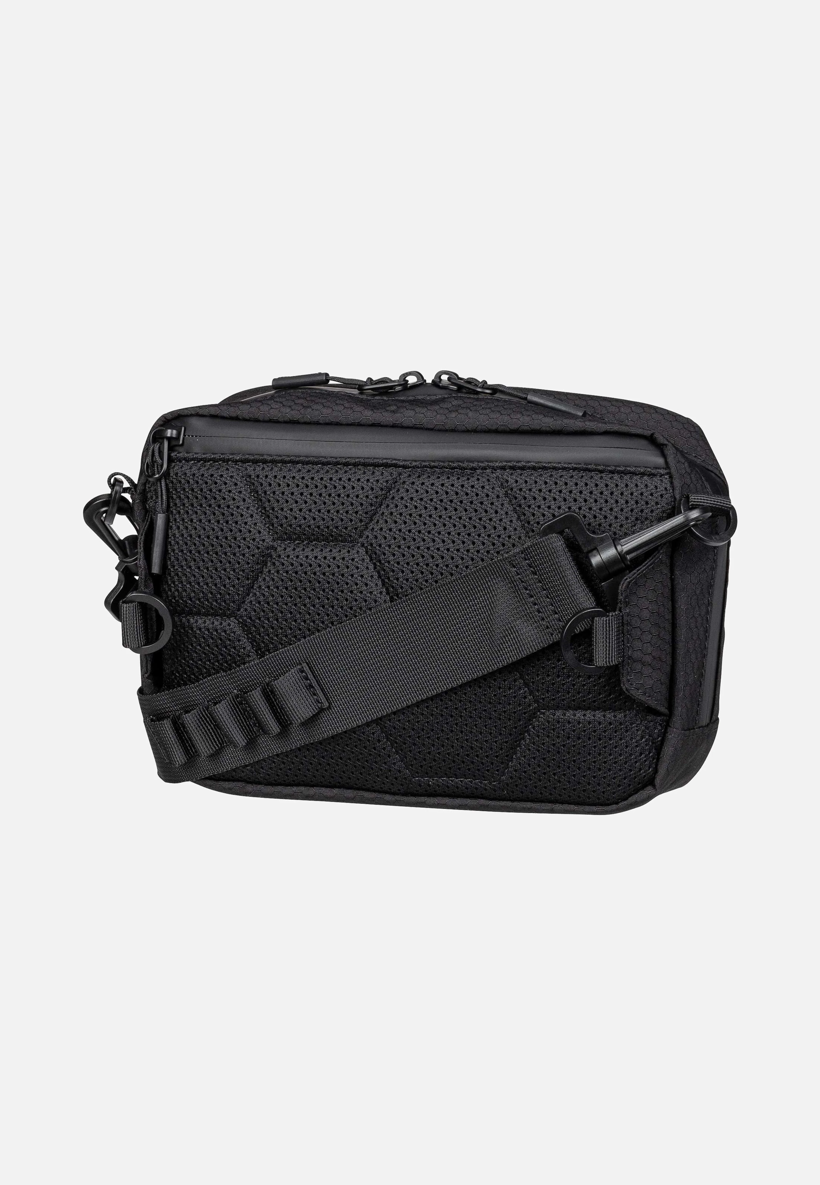 Banff Chestbag All Black - Crossbody Bag - Image 2