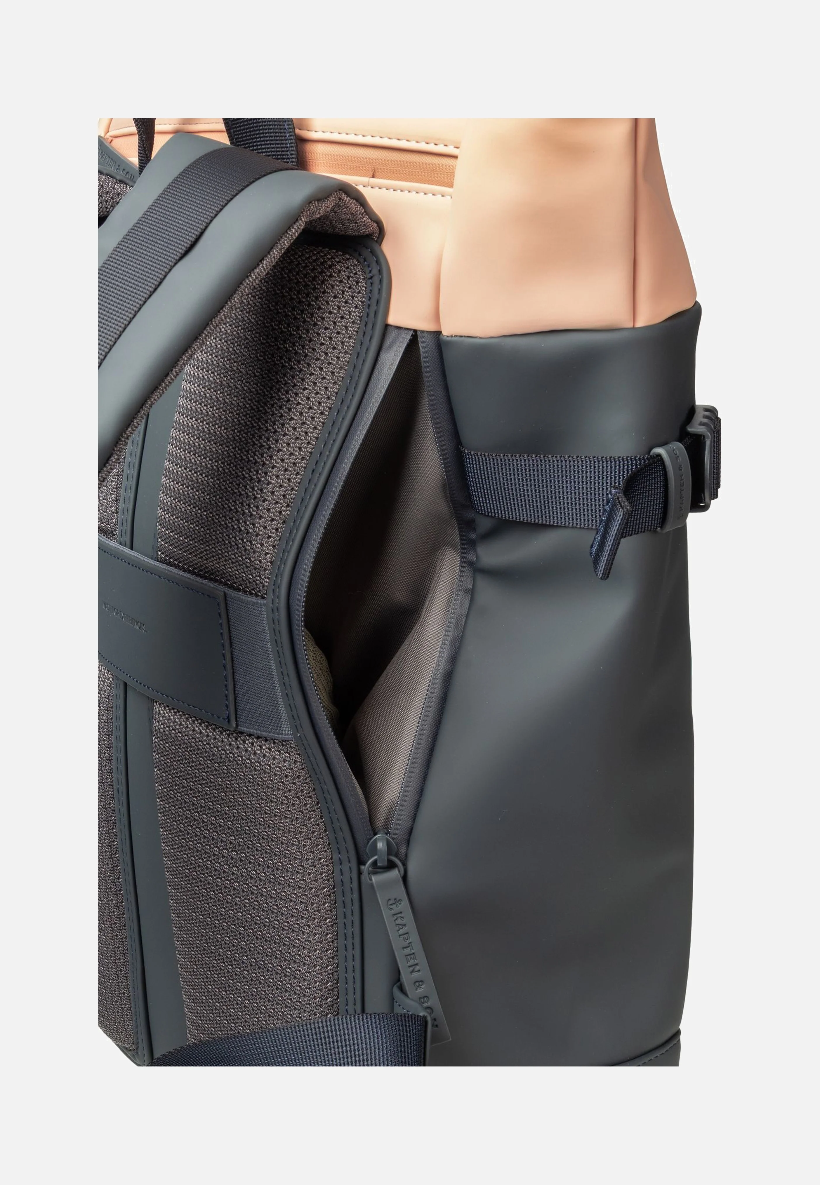 Helsinki Navy Blush - Rucksack - Image 7