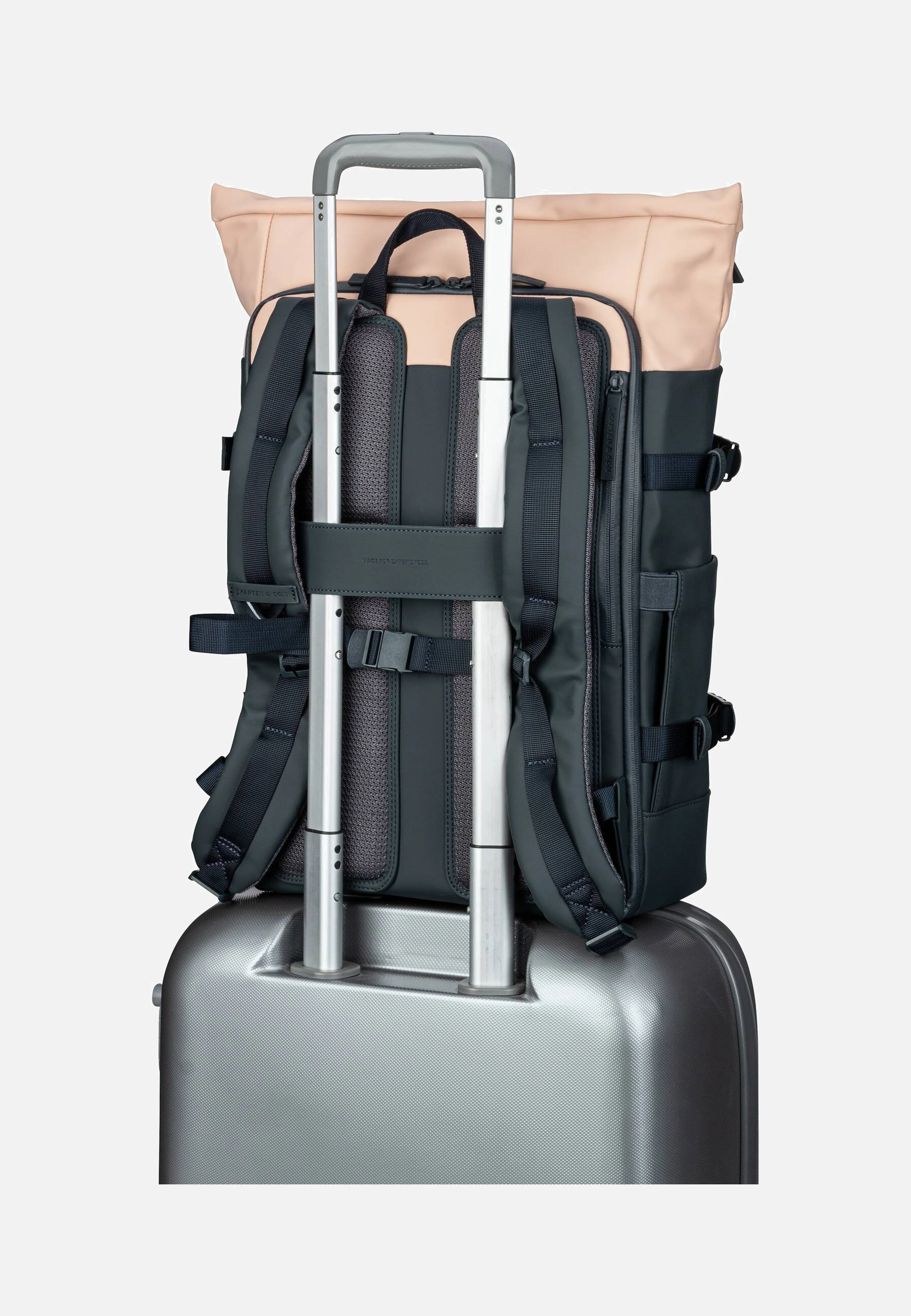 Helsinki Pro Navy Blush - Rucksack - Image 7