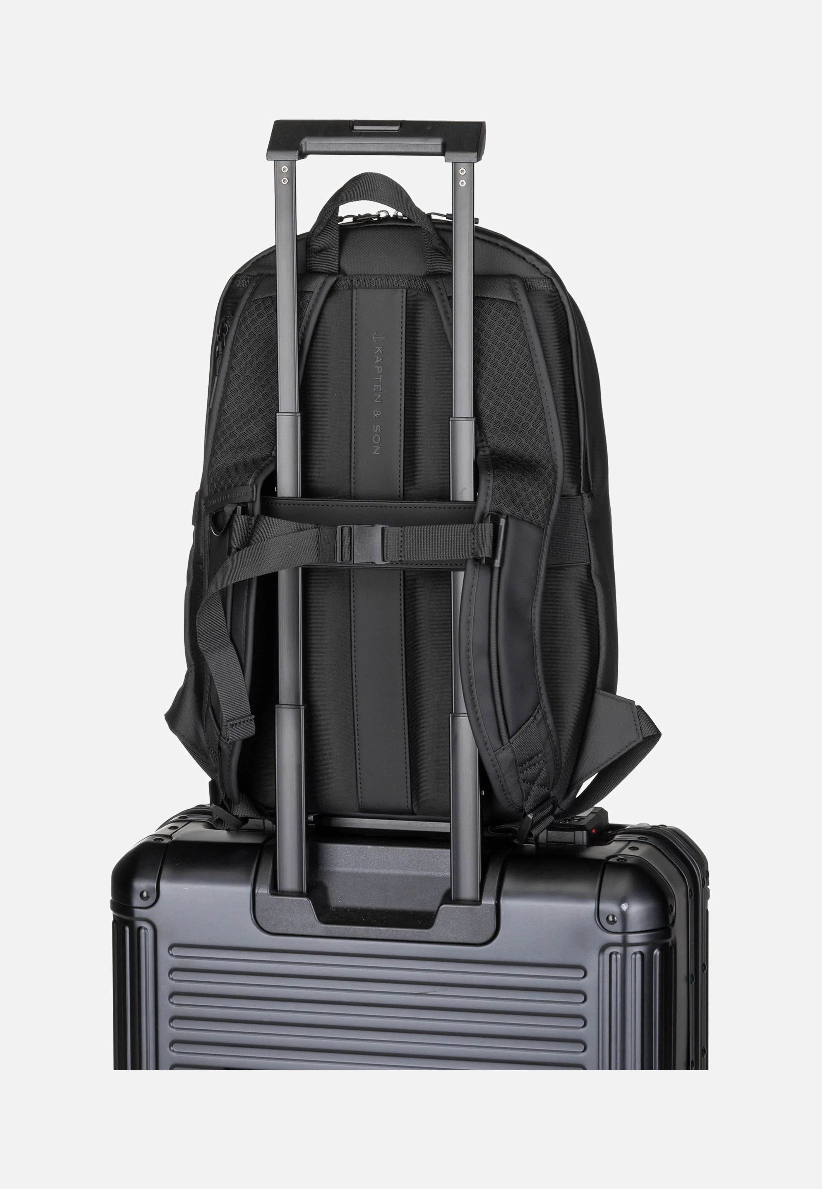 Oslo All Black - Rucksack - Image 8
