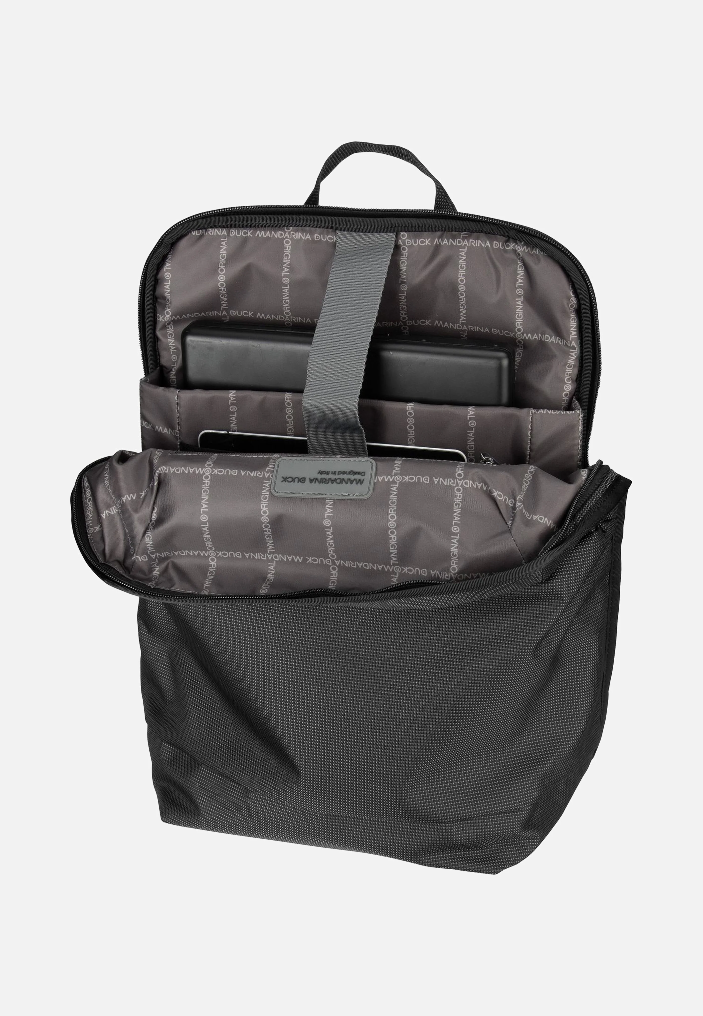 District KPT11 Black Ink - Rucksack - Image 3