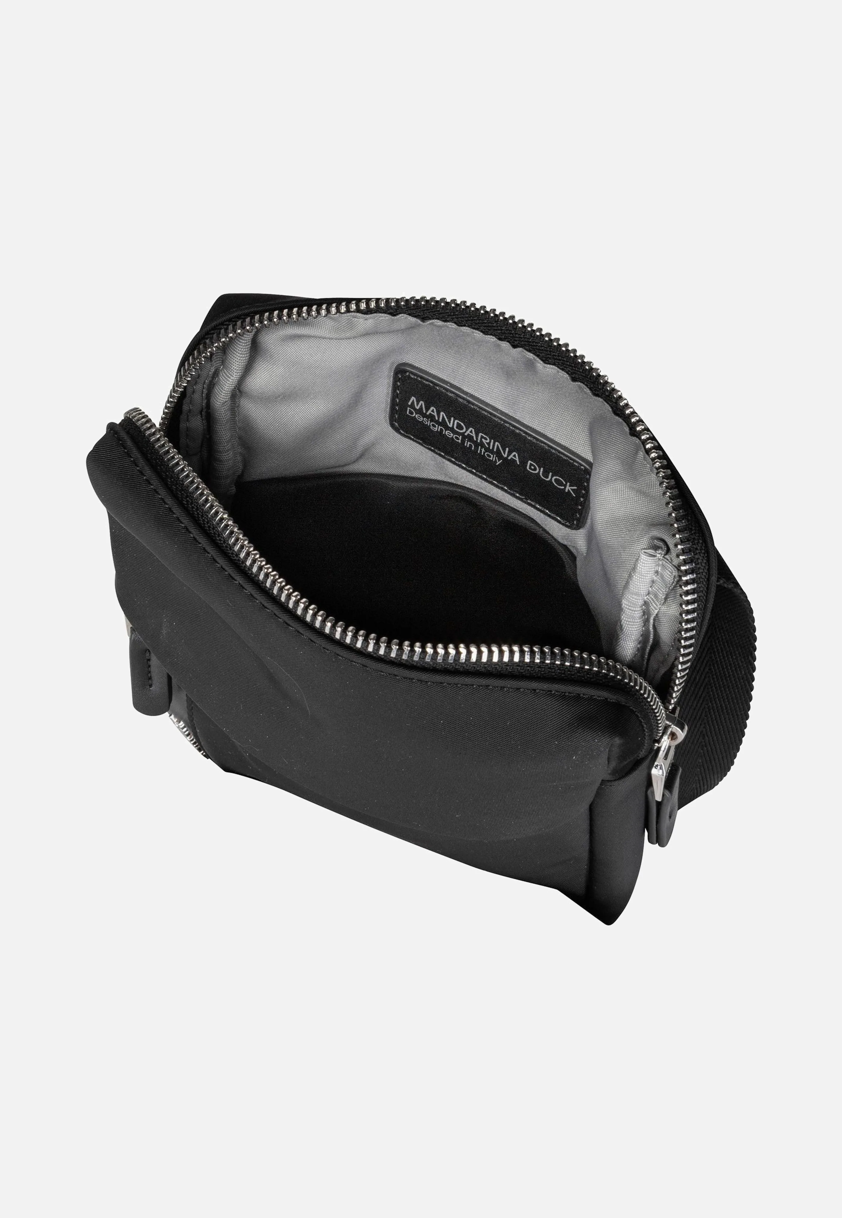 Hunter Small VCT31 Black - Crossbody Bag - Image 4