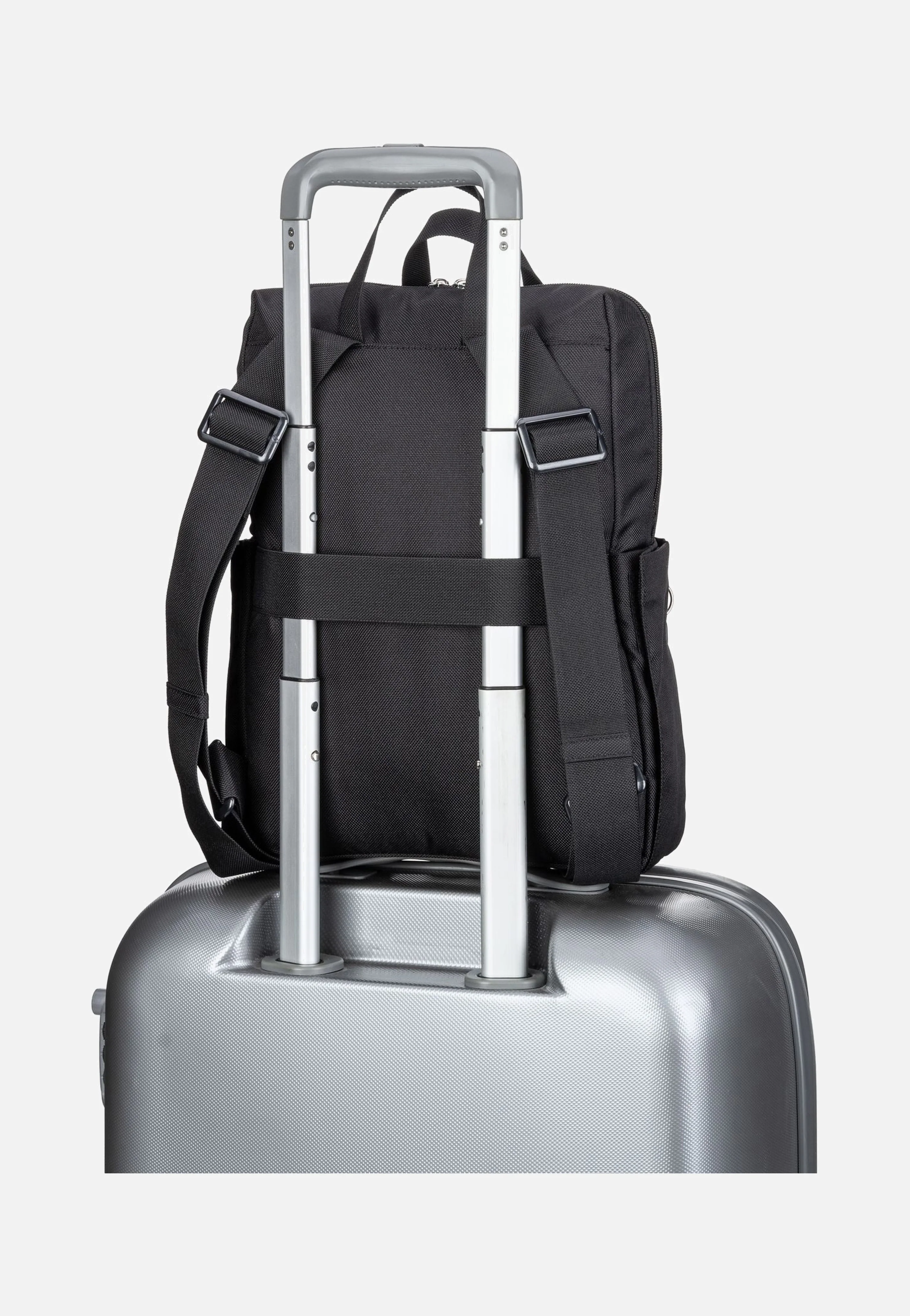 MD20 QMT17 Black - Rucksack - Image 5