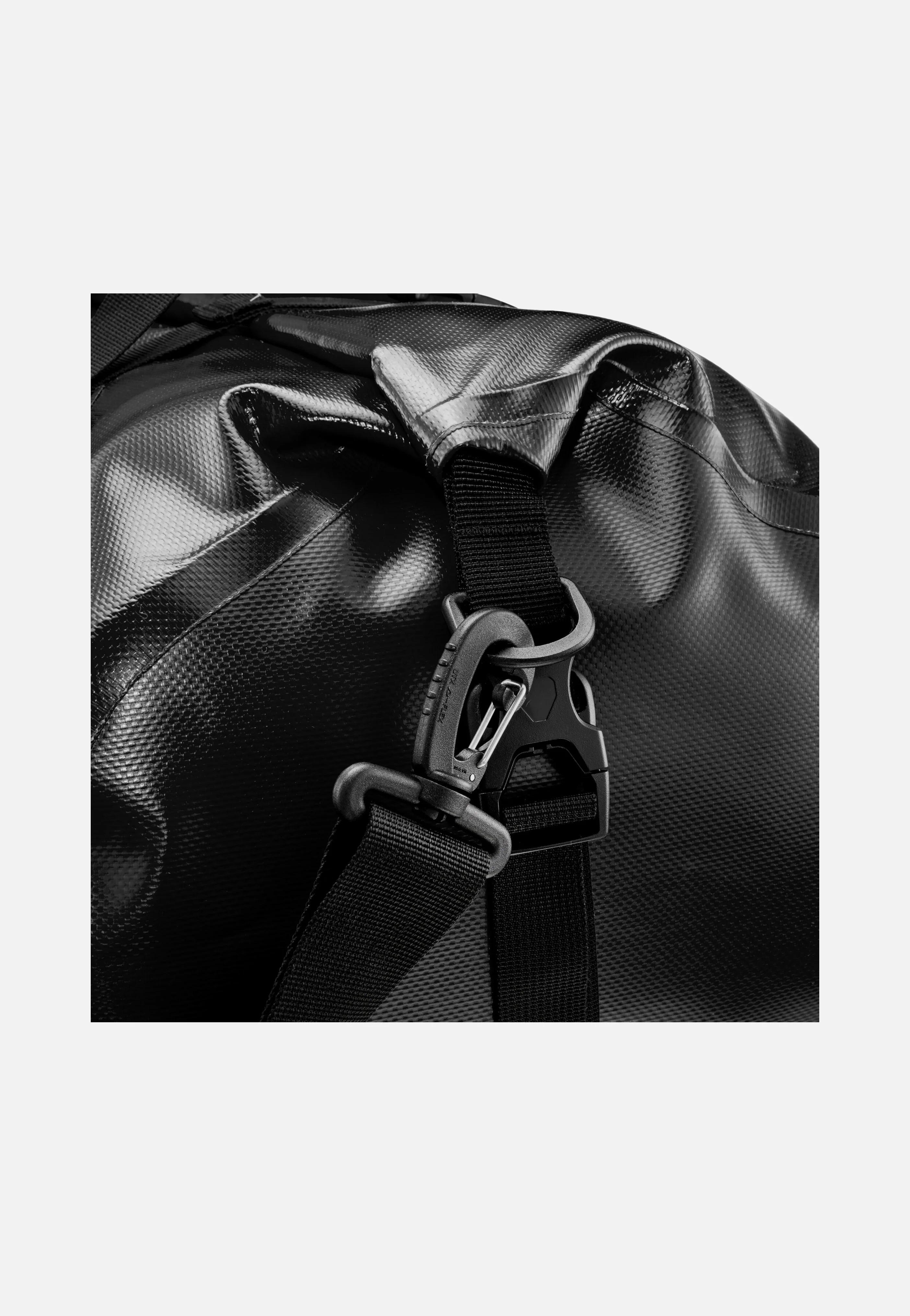 Rack-Pack 31L Schwarz - Dufflebag - Image 8