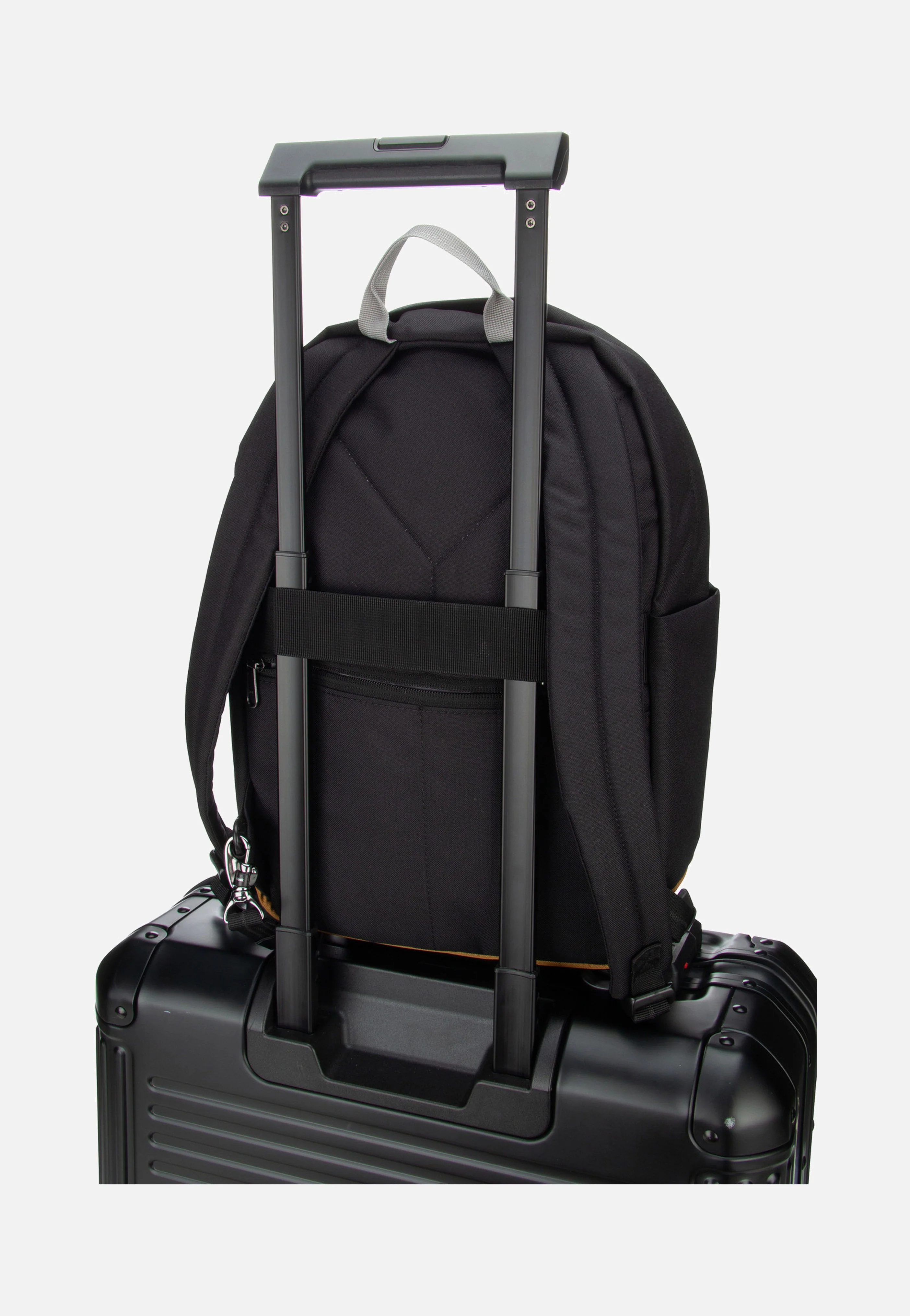 GO 15L Jet Black - Rucksack - Image 7