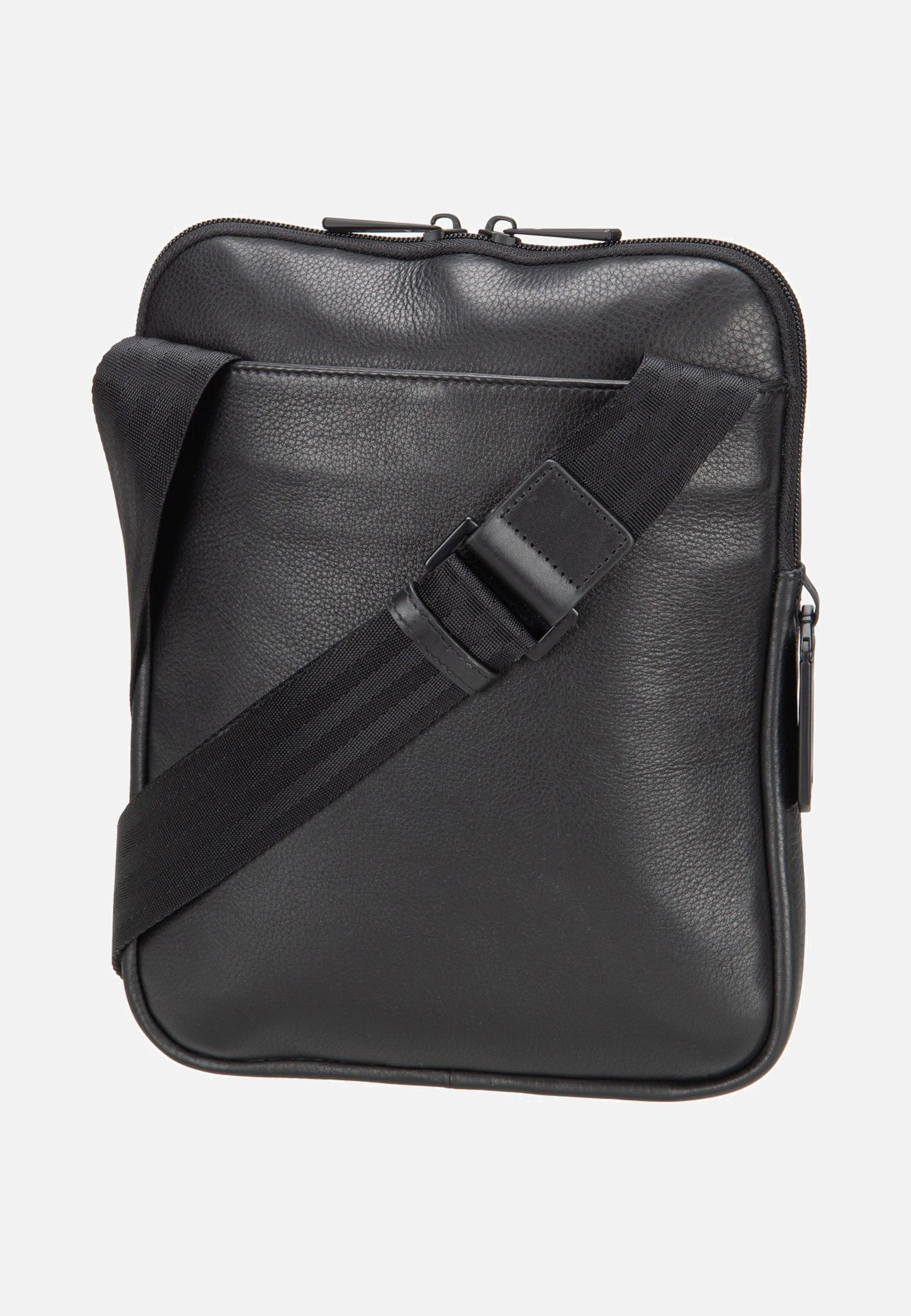 Roadster Leather Evo Shoulder Black - Crossbody Bag - Image 3