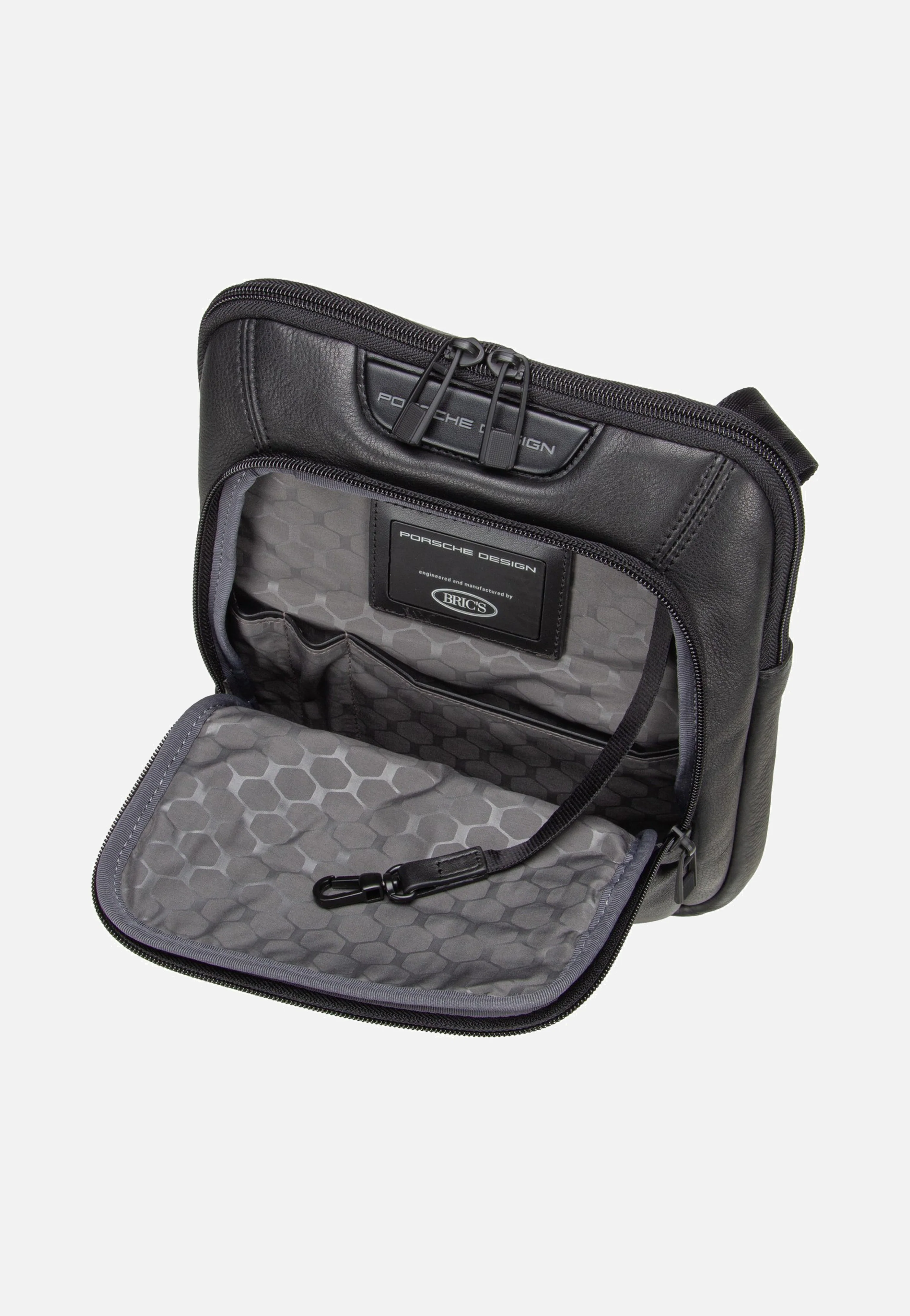 Roadster Leather Evo Shoulder Black - Crossbody Bag - Image 5