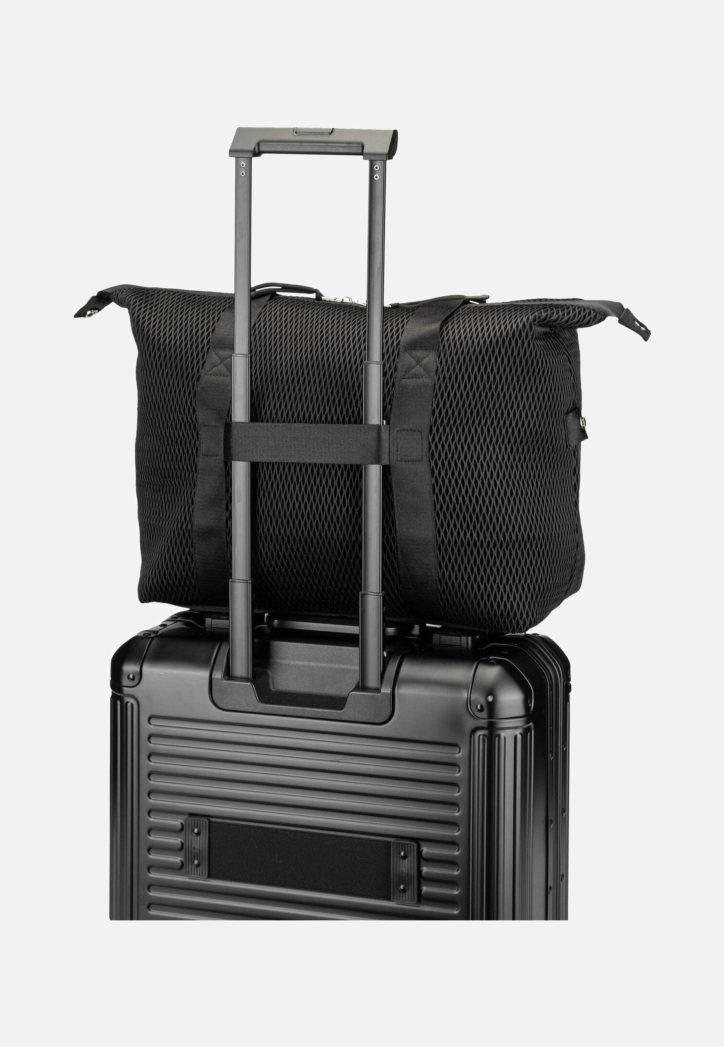 extralite M Mesh Black - Weekender - Image 6