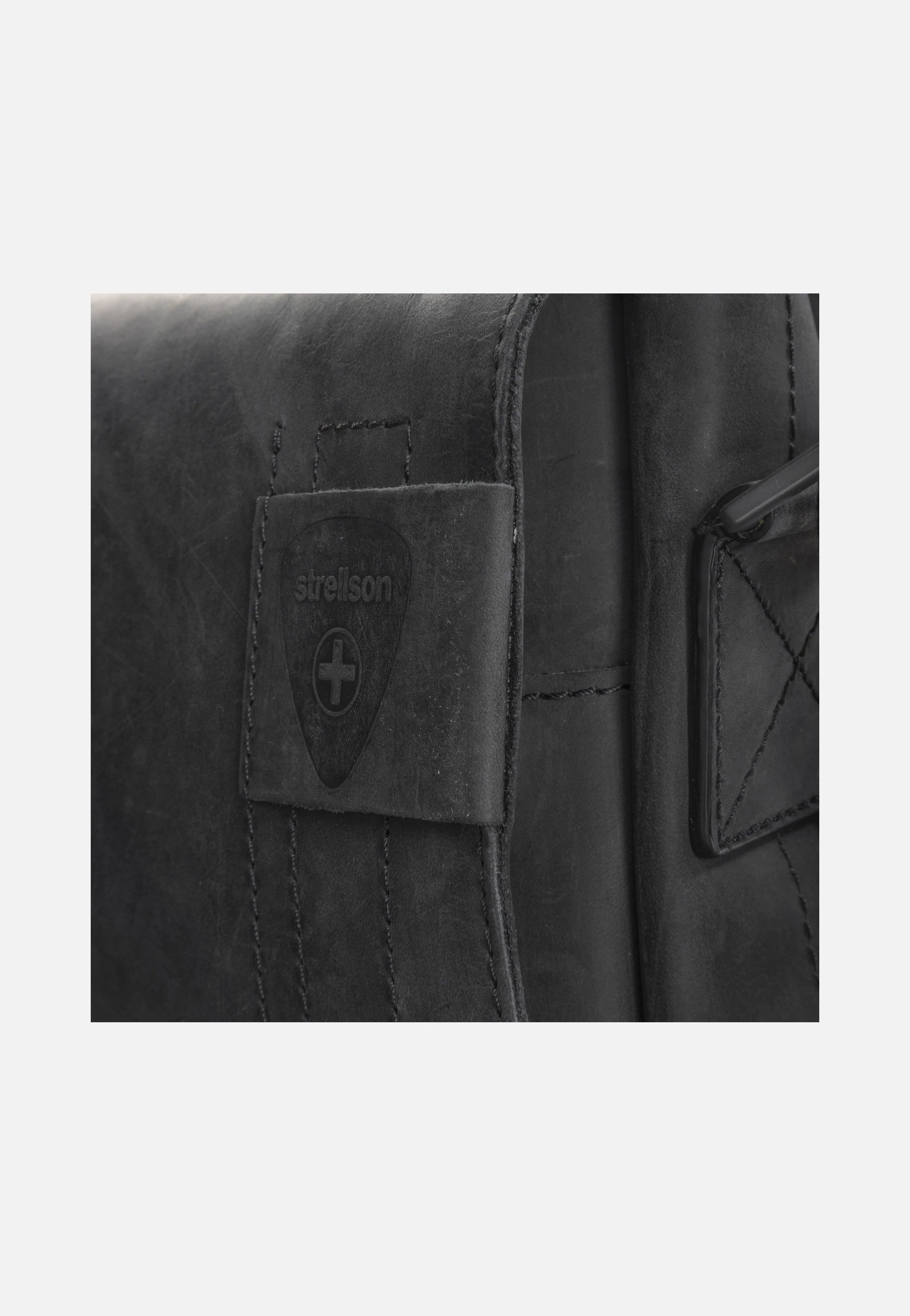 Richmond Messenger LH Black - Messenger Bag - Image 6