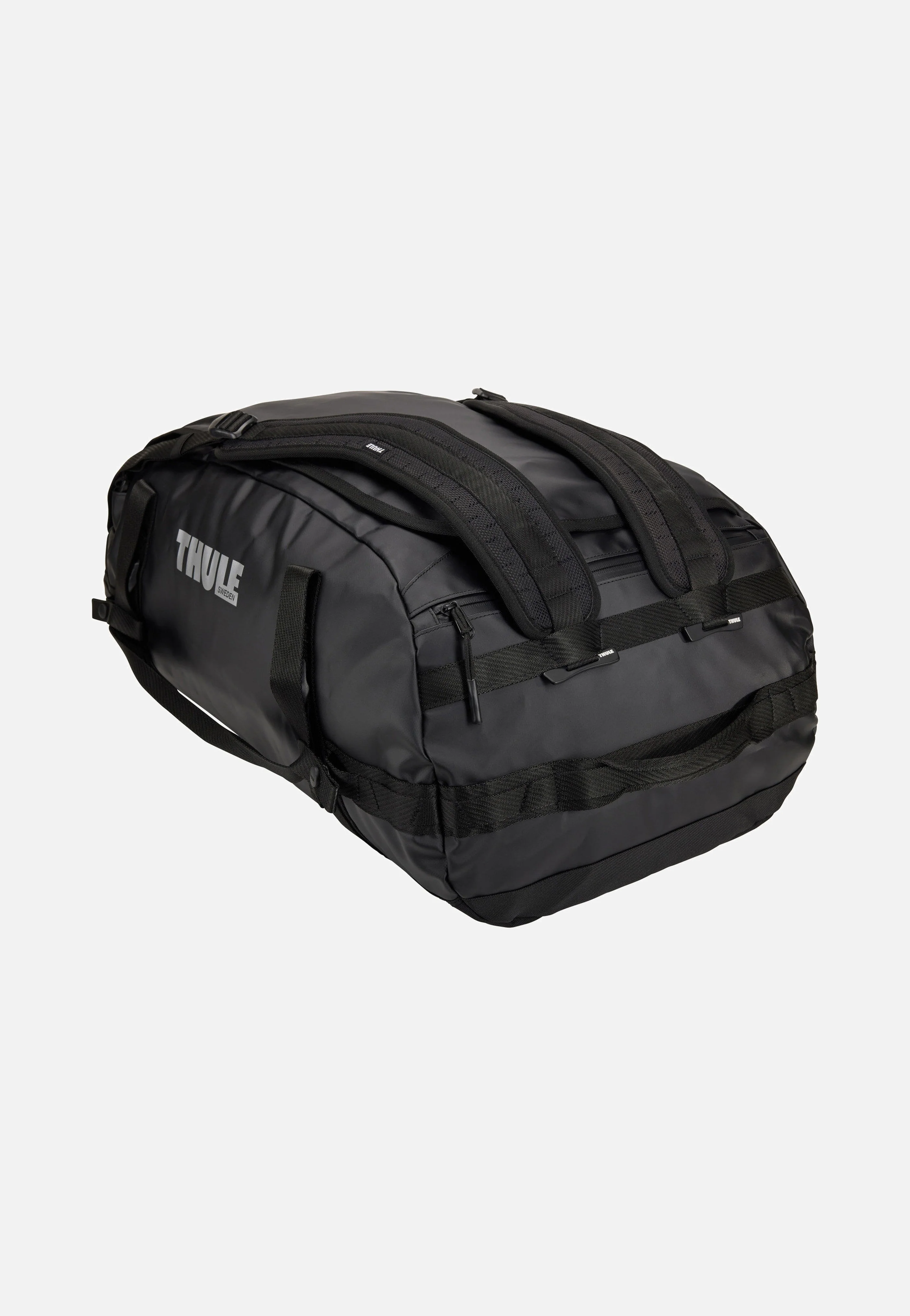 Chasm 70L Black - Dufflebag - Image 6