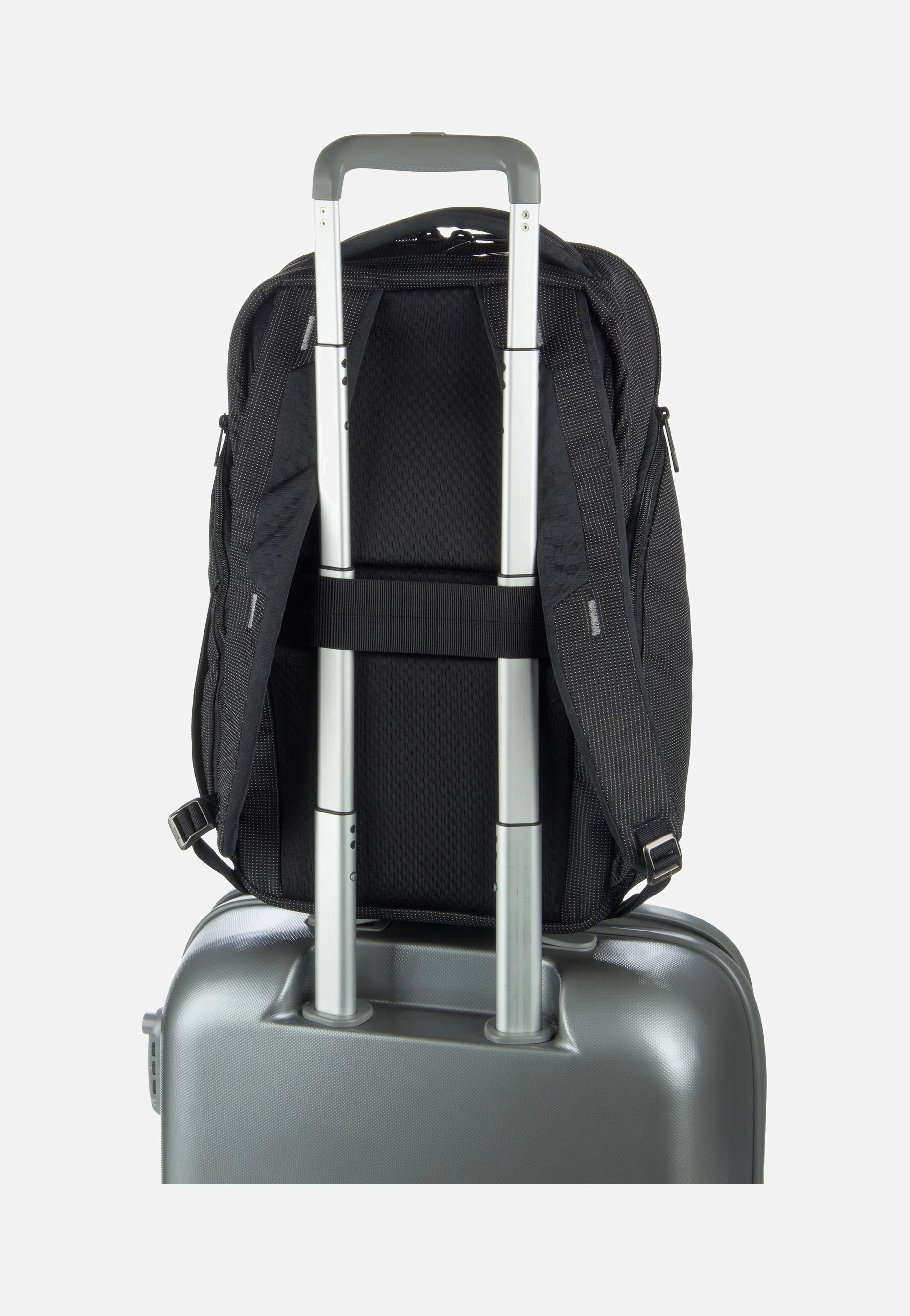Crossover 2 30L Black - Rucksack - Image 10