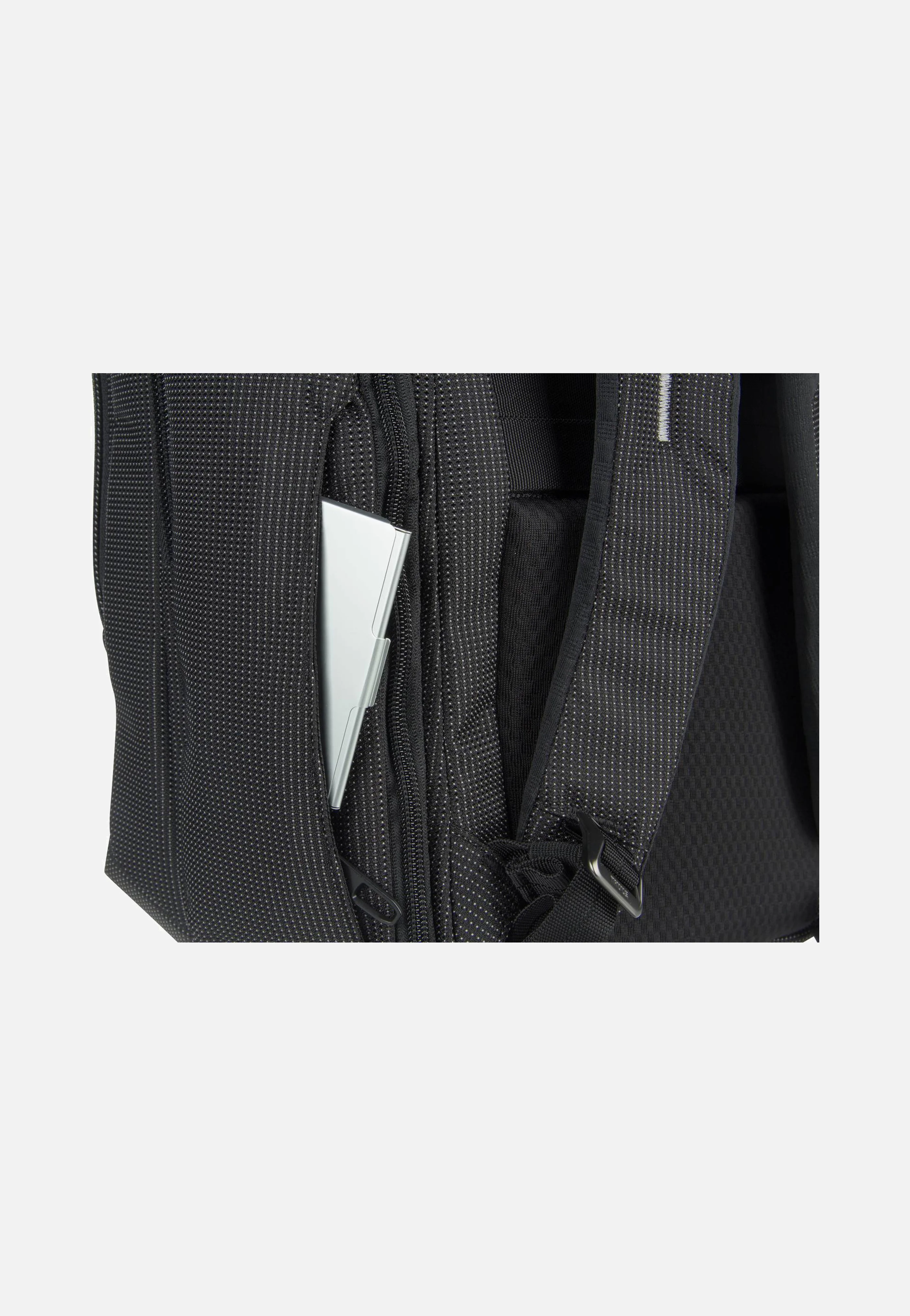 Crossover 2 30L Black - Rucksack - Image 7
