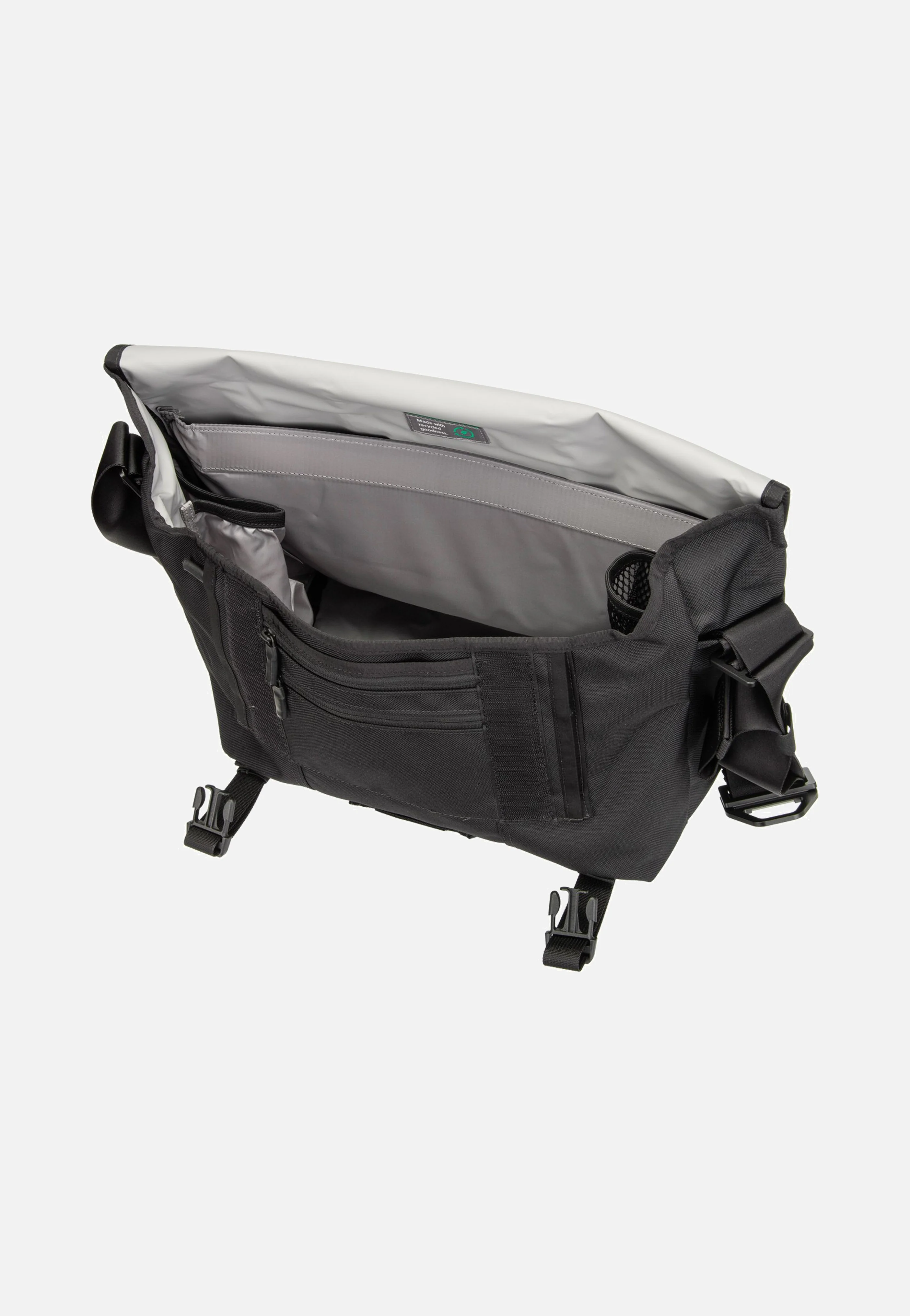 Classic Messenger M Jet Black - Messenger Bag - Image 6