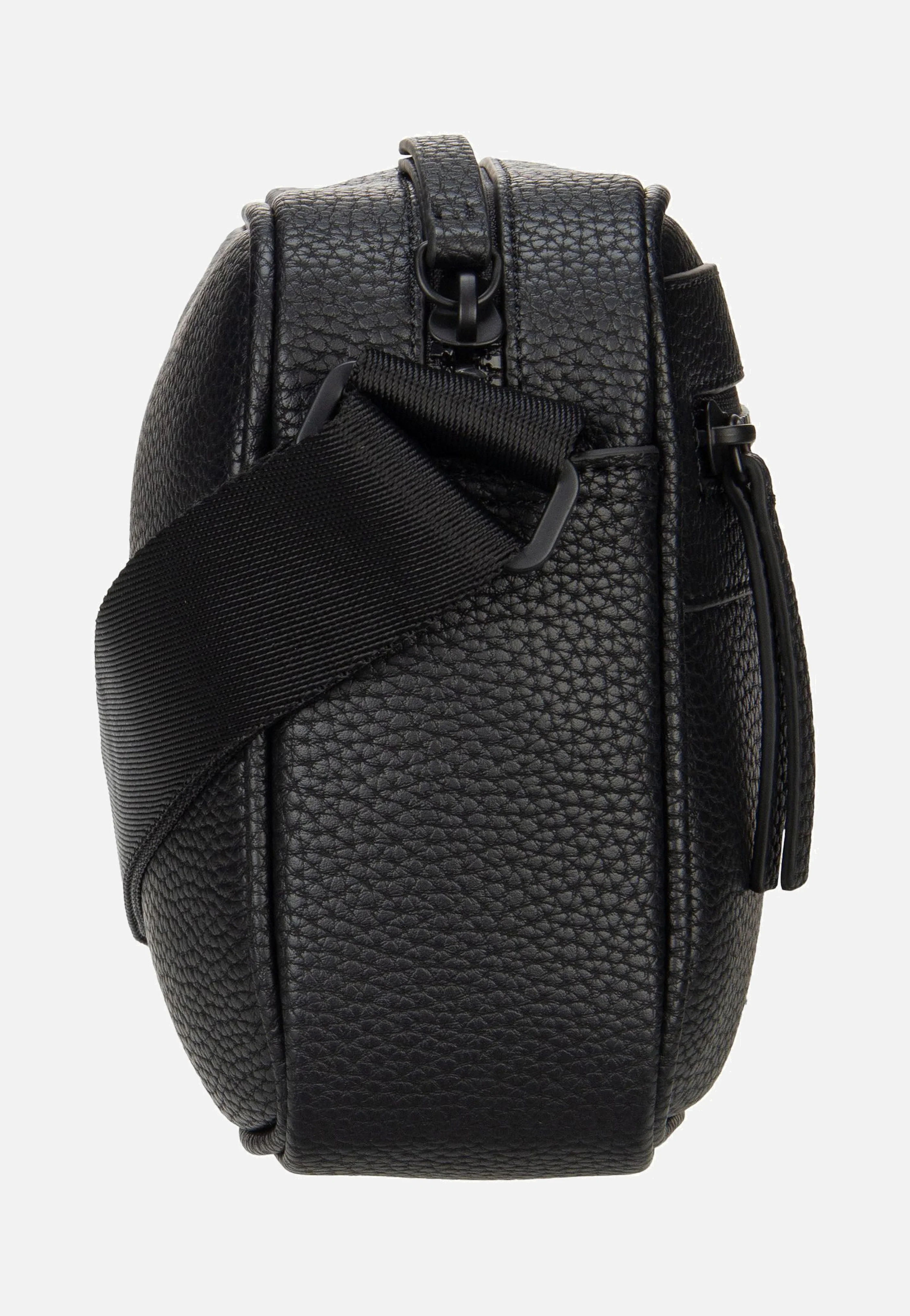 Essential PU EW Reporter Black - Crossbody Bag - Image 4
