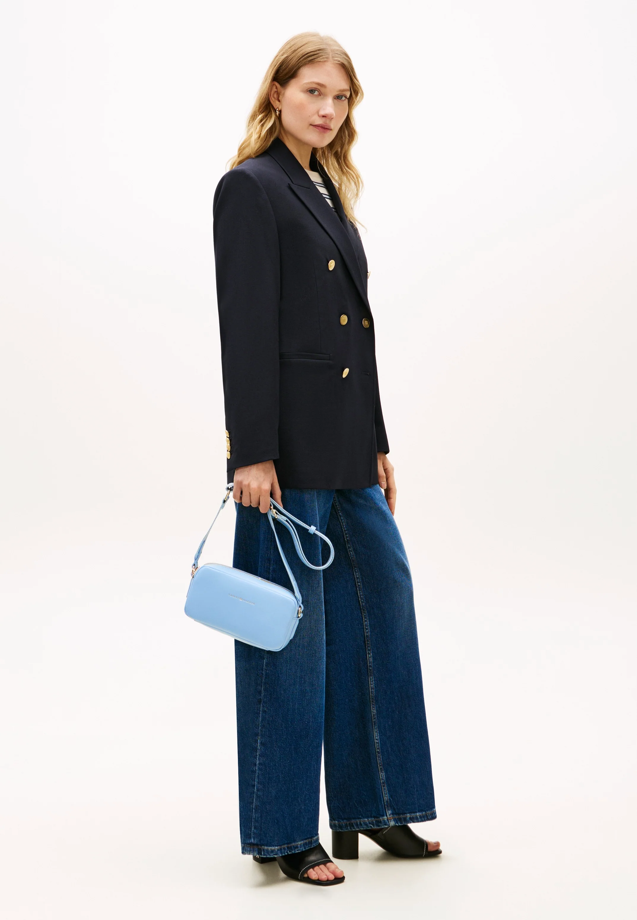 TH Essential Camera Well Water - Crossbody Bag - Image 5