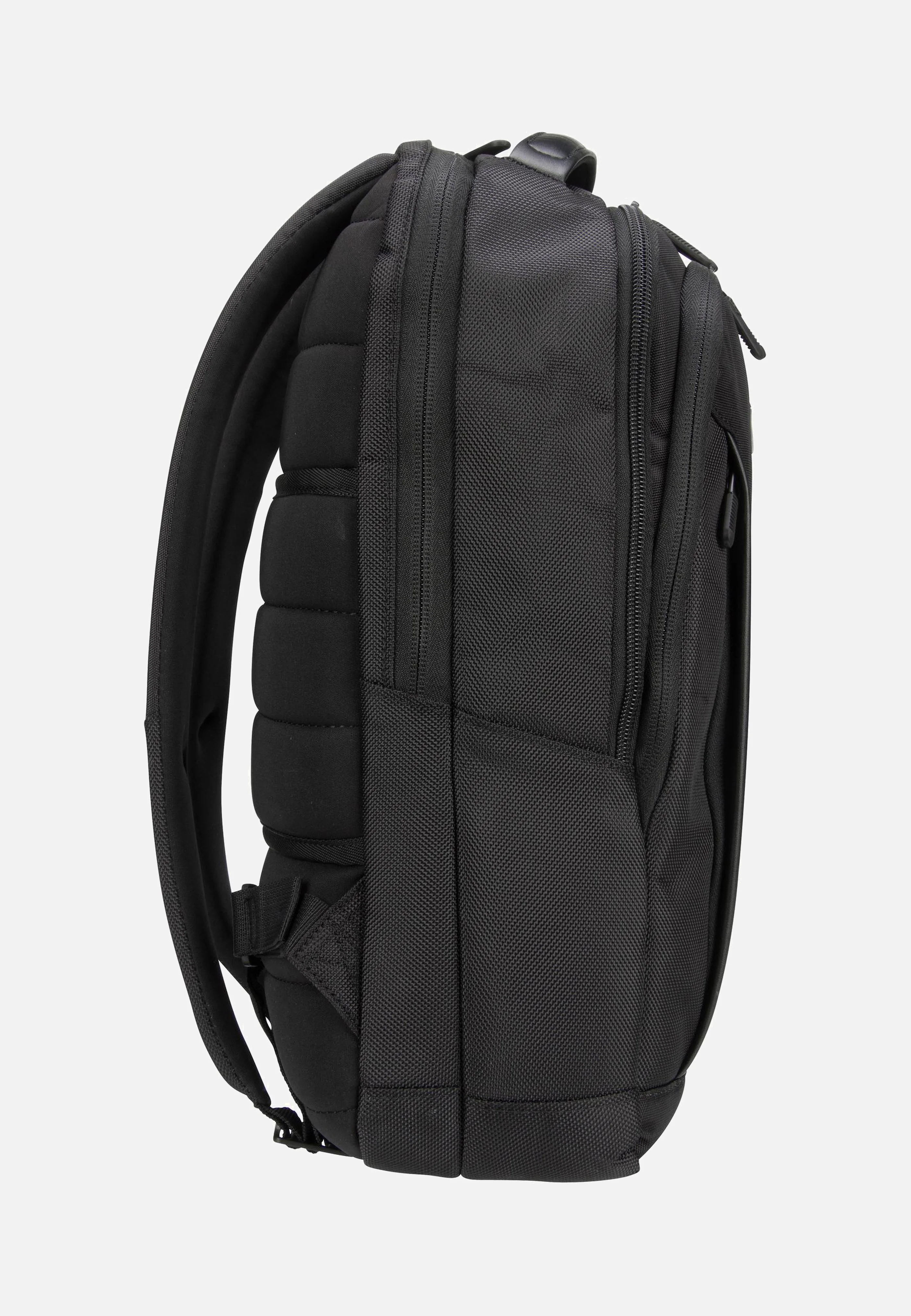 Altmont Professional Compact Laptop Backpack Black - Rucksack - Image 6